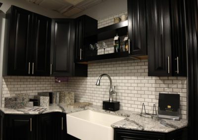 Showroom black and white kitchen